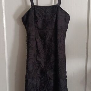 WHBM~Stunner Sexy Black Dress♥️